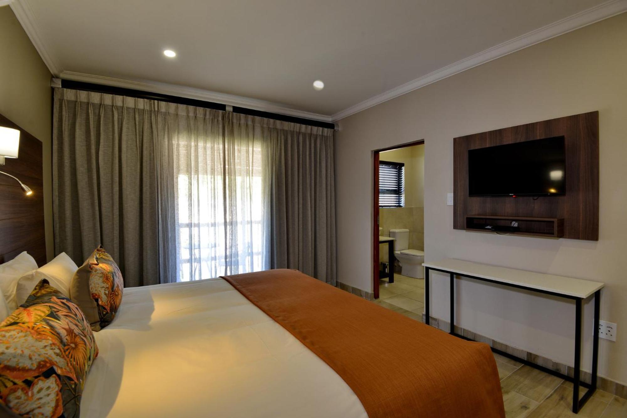 Seasons Golf, Leisure, Spa ฮาร์ทบีสบูร์ท ภายนอก รูปภาพ